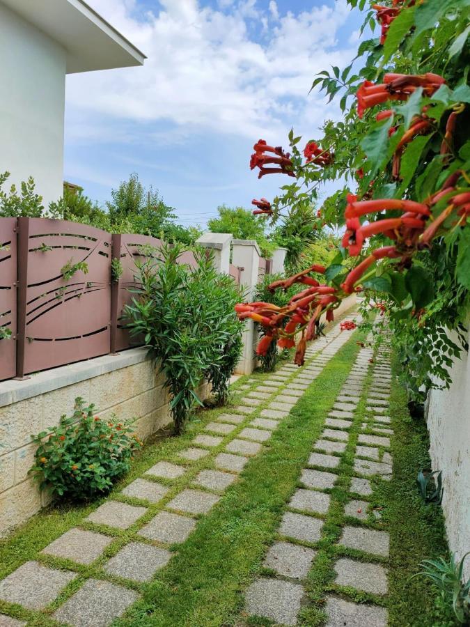 Villa Dimora Artemisio à Siponto Extérieur photo
